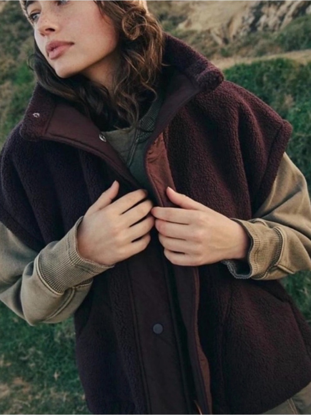 Free People-Scout it Out-Dark Brown Oversized Boxy Fleece Vest-XS